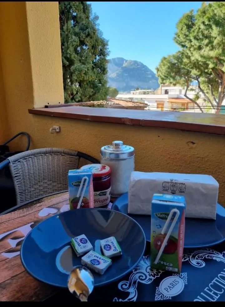 Villa Casa Giorgia Mondello à Palerme